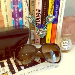 Marc by Marc Jacobs Sunglasses💋